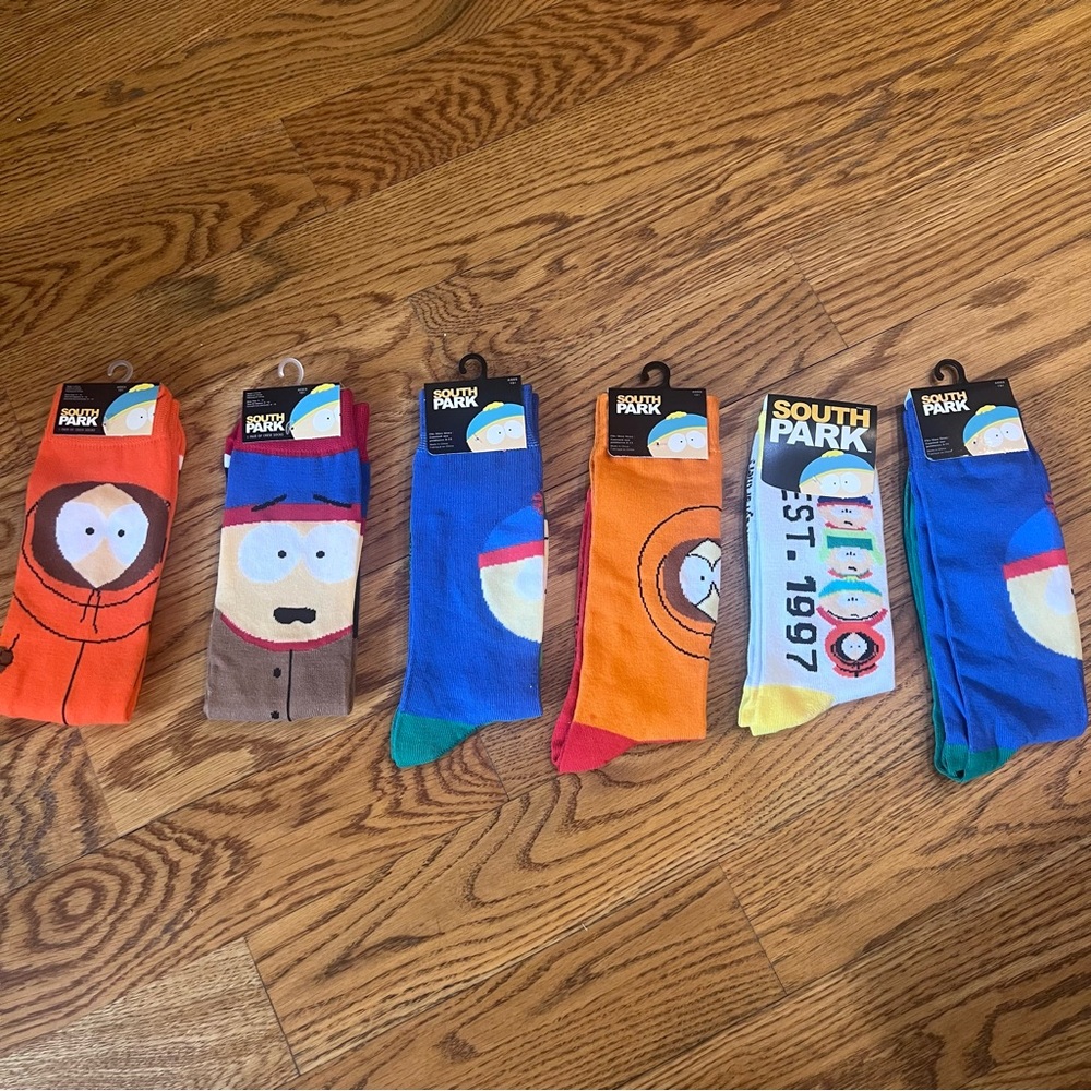 South Park sock bundle of 6 pair total.  Multicolor